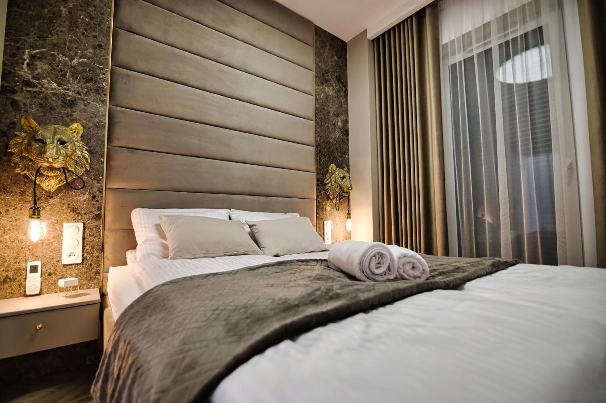 Апартаменты Apartament "Zlote Lwy 18" Затор Экстерьер фото